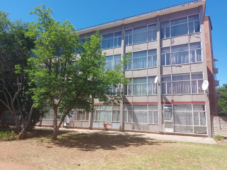 2 Bedroom Property for Sale in Park West Free State